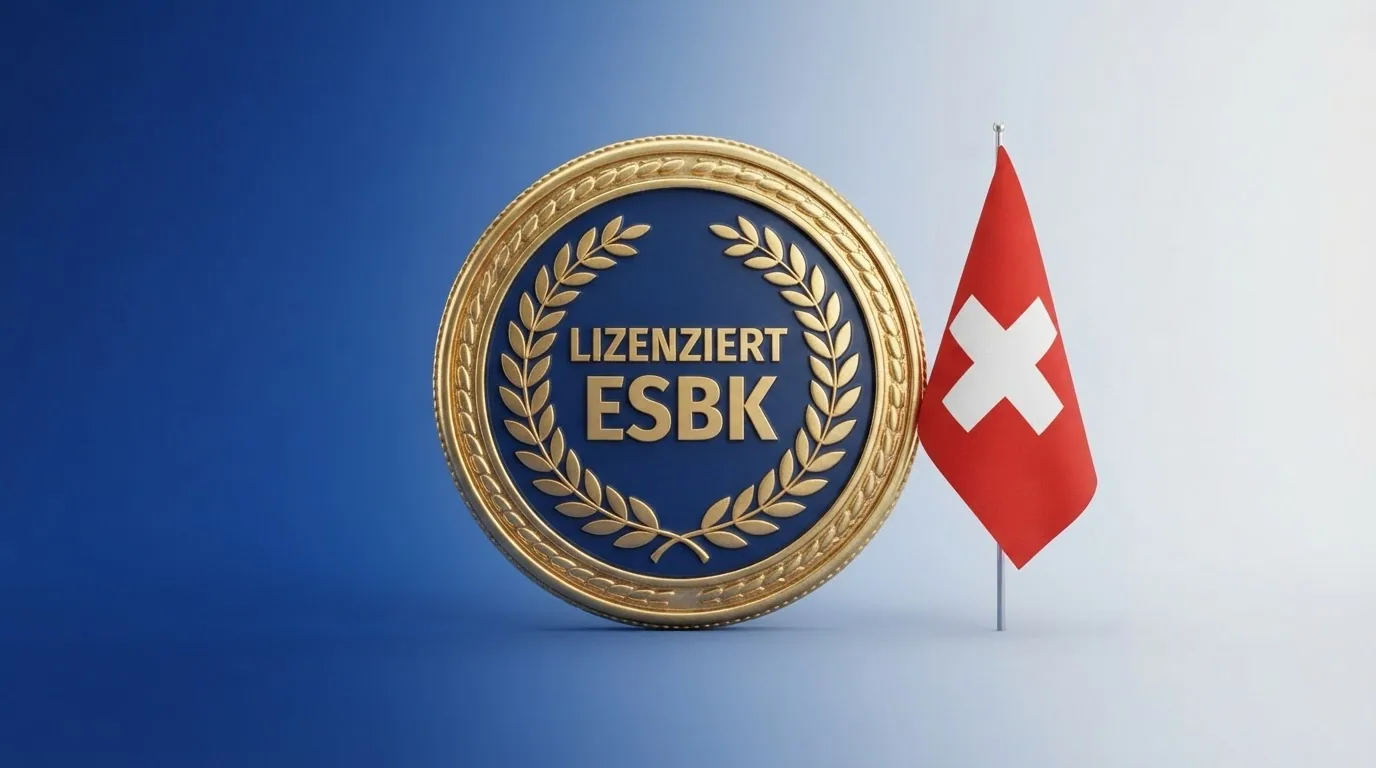 Logo der Eidgenössischen Spielbankenkommission ESBK neben einer Schweizer Flagge